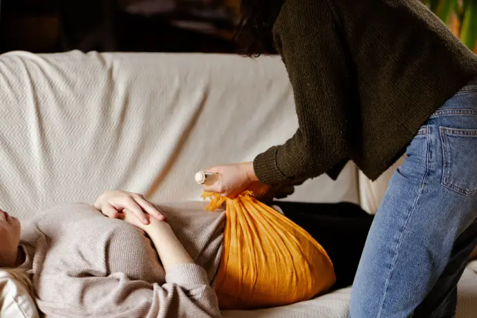 serrage du bassin rebozo albi resserrage bassin rebozo albi après accouchement soin postnatal
