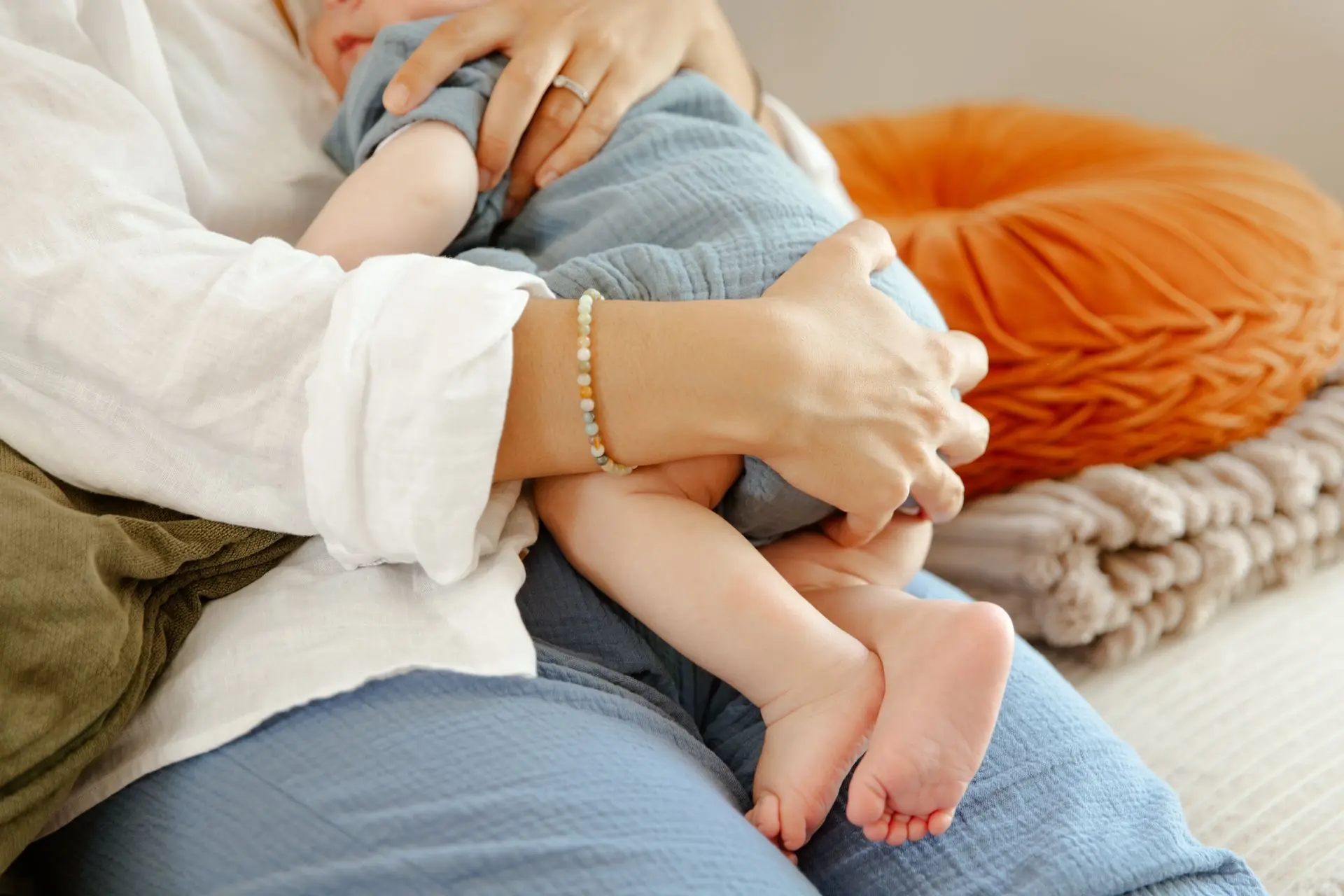 Soin rebozo avec bebe à domicile